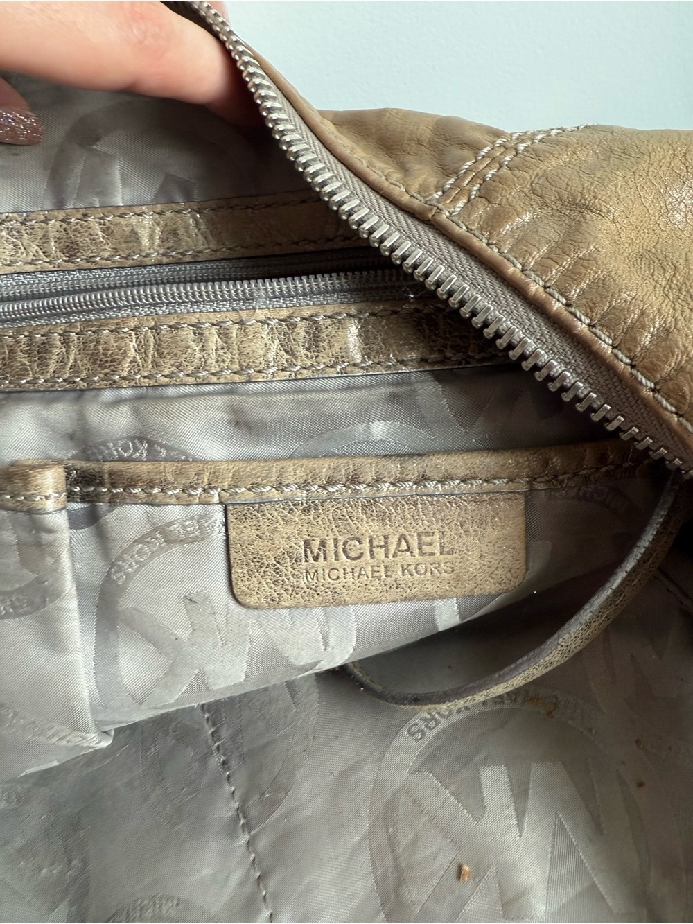 Michael Kors hobo metallic satchel purse project bag - Picture 13 of 14